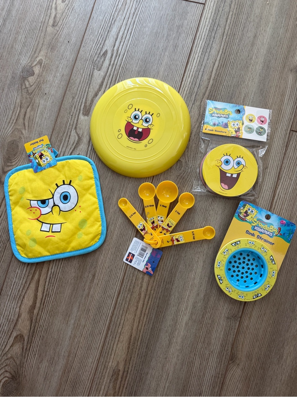 SpongeBob Yellow Novelty Accessories Set
